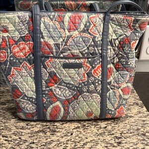Vera.Bradley floral Quilted Tote Bag